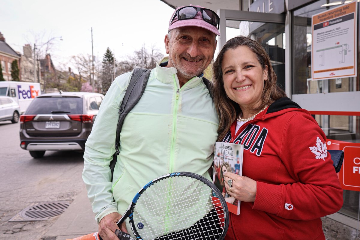 cafreeland's tweet image. My wonderful neighbours in University—Rosedale: last night, you gave to me the strongest mandate in the history of our great riding. 64 per cent of you put your faith in me. I am extremely grateful for this strong support and to the volunteers who helped make this possible. I…