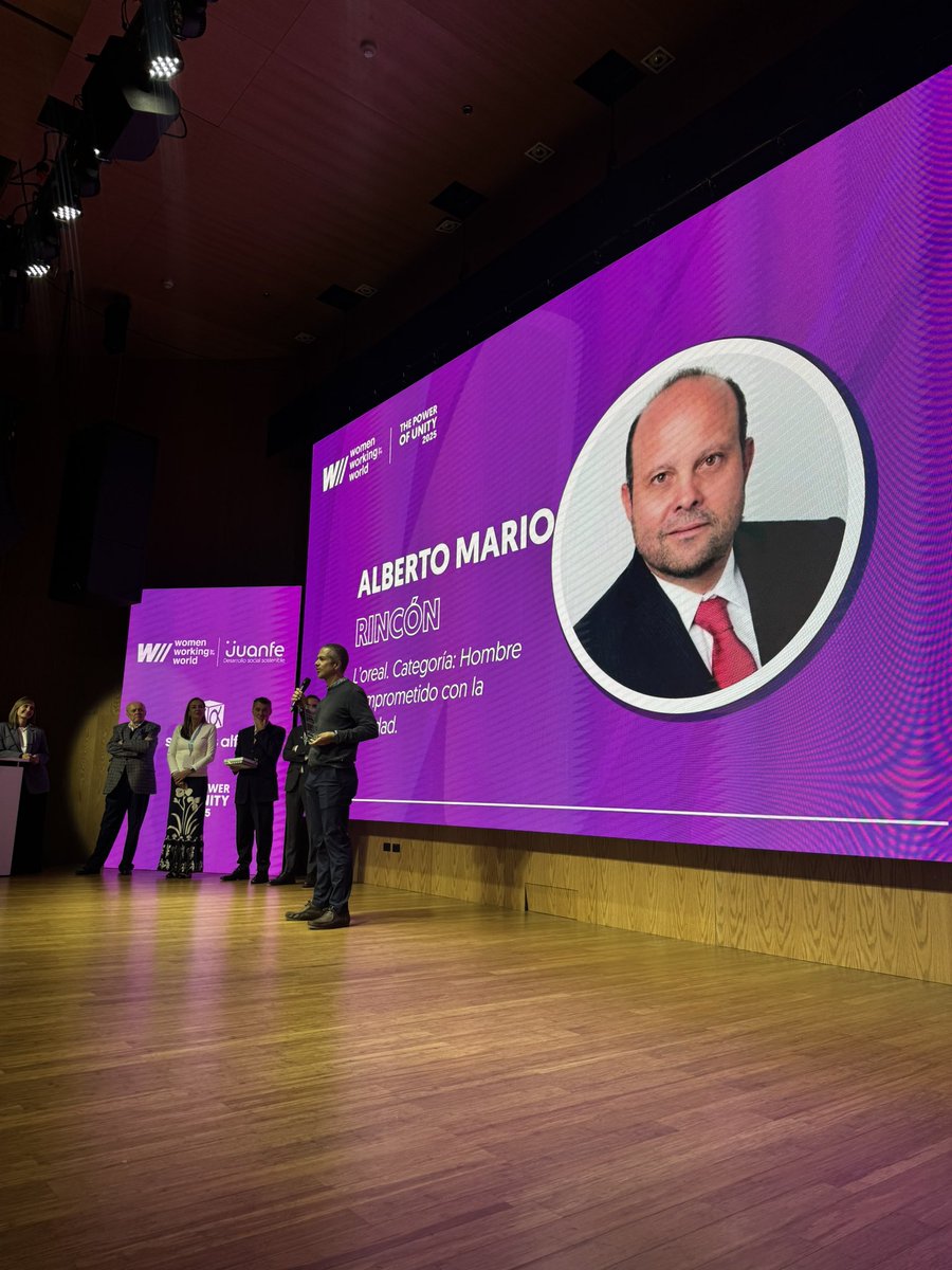 FundacionJuanfe's tweet photo. PREMIOS JUANFE x WW4W A LA EQUIDAD DE GÉNERO

@JenniferPedraz 
Tatiana Gaona.
@jbedoyalima
Alberto Mario Rincón 

#ThePowerOfUnity #WW4WesJuanfe #ImpactoSocial #Colombia #GlobalVoices #EmpoderamientoFemenino #Sostenibilidad #Bogota https://t.co/MBaFqAGca4