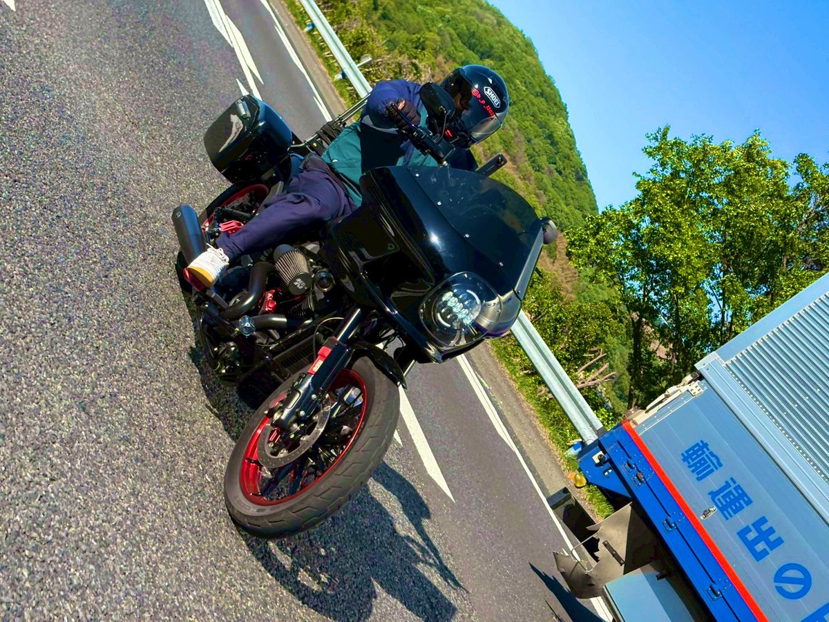 ahellvlog's tweet photo. どんなバイクも乗れば都よぅ https://t.co/Qhuh6MUpcX