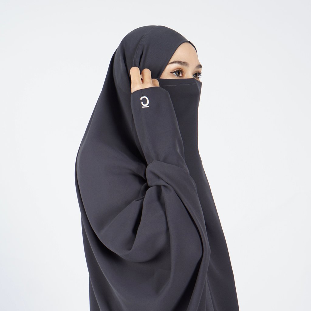 khbunda35's tweet photo. Cek Chadaree-Midnight Allure Maaja Set. Dapatkan di Shopee sekarang! https://t.co/XapiqKUfqG

#GamisSyarI #FashionMuslimah #GamisElegan #OOTDMuslimah #GamisKondangan #TampilSyari #HijabLook #ShopeeStyle #AfiliasiShopee https://t.co/PrIL9Y7H0H