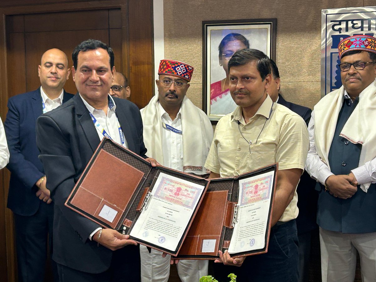 DVC signs PPAs with SJVN for hydropower from Sunni Dam &amp; Luhri Stage-I projects! A big step towards a reliable, green, and sustainable power future for the Damodar Valley region.

#DVC #Hydropower #CleanEnergy #Sustainability #SJVN