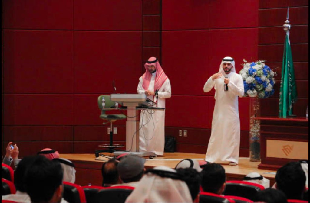 النادي الطلابي لكلية العمارة والتخطيط tweet media