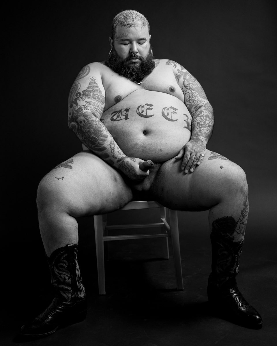 bowserbanks's tweet photo. You guys wanna masturbate your penis with me? Let’s see ‘em 🥰 

📸 @ryersondekker https://t.co/nQLztt8Rzs