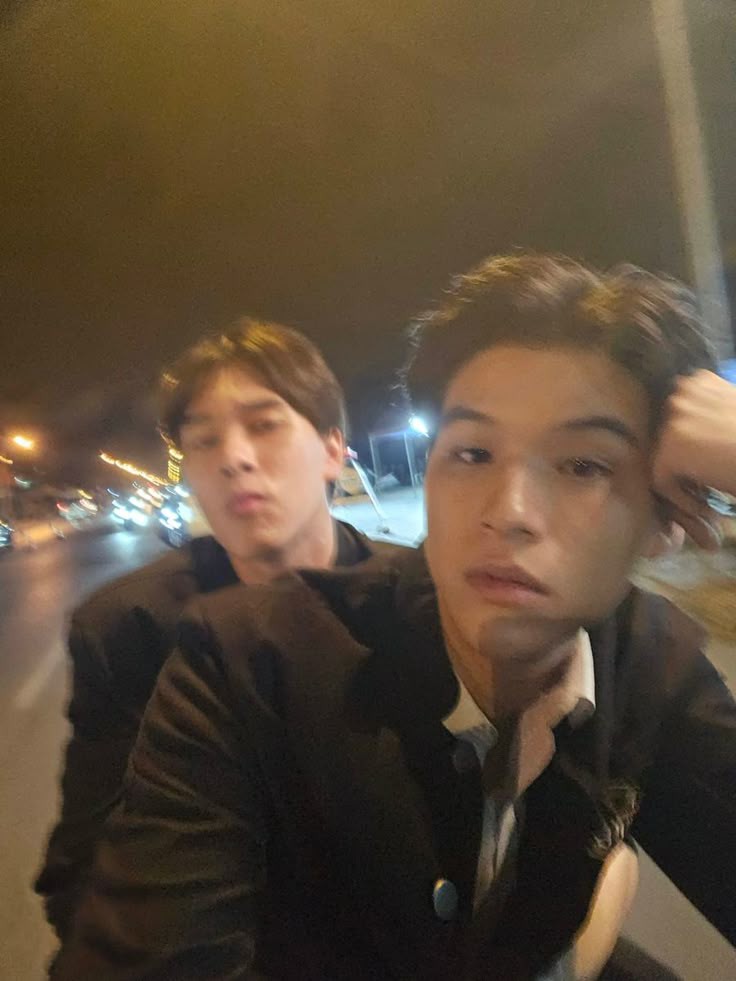 bluenatt_'s tweet photo. - Sweet Husband 

What if : Kalau Mas Sky dan Nani tuh sama-sama gamau di jodohin tapi di paksa yang berakhir mereka berdua nggak akur dan selalu adu bacot tiap hari.

Skynani Au https://t.co/bJZsRJWQHA