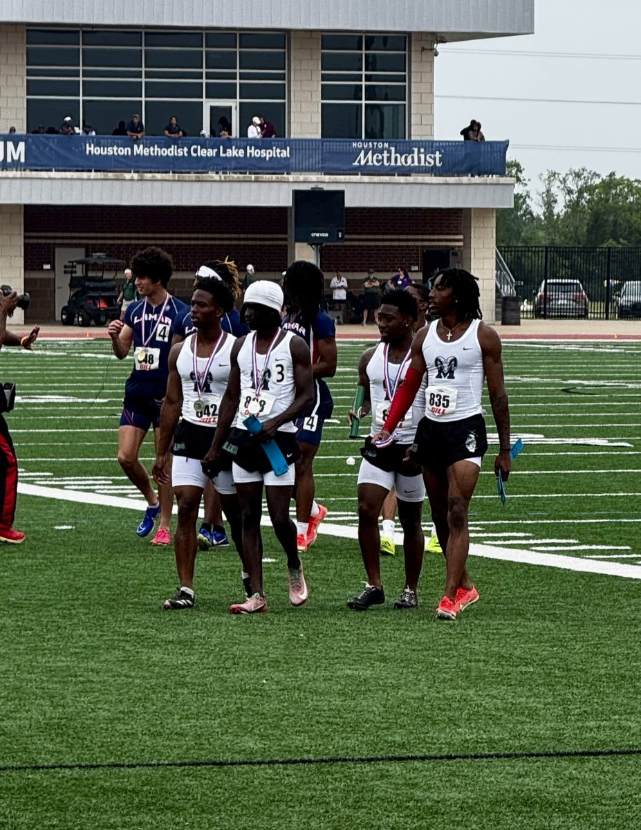Coming into this season, our school record in the 4x100m relay was 40.84, set back in 2022.

We knew we had the speed to run that fast—and maybe faster—this year.
But if you've ever coached a relay, you know the truth:

The four fastest guys don’t win the 4x1.
The fastest stick