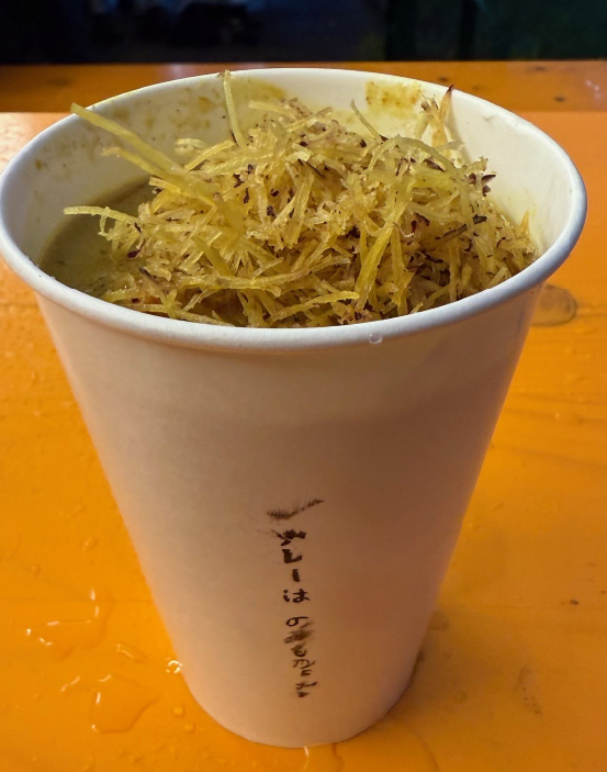 ame_gohan's tweet photo. 美味しそうな写真グランプリ

続いては
RN　issa　さん！

去年のやきいもフェスより
・元祖ハニーチーズ焼き芋
・焼き芋大福モンブランバー
・おいもとチキンの粒マスタードカレー　です！

#アメフラ897 https://t.co/rNVcPEPfss