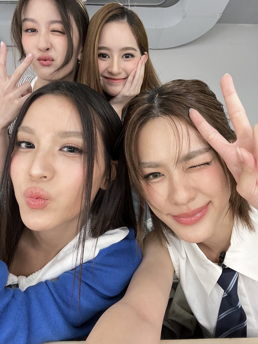 😽😽😸😉 #GMMTVLIVEHOUSE