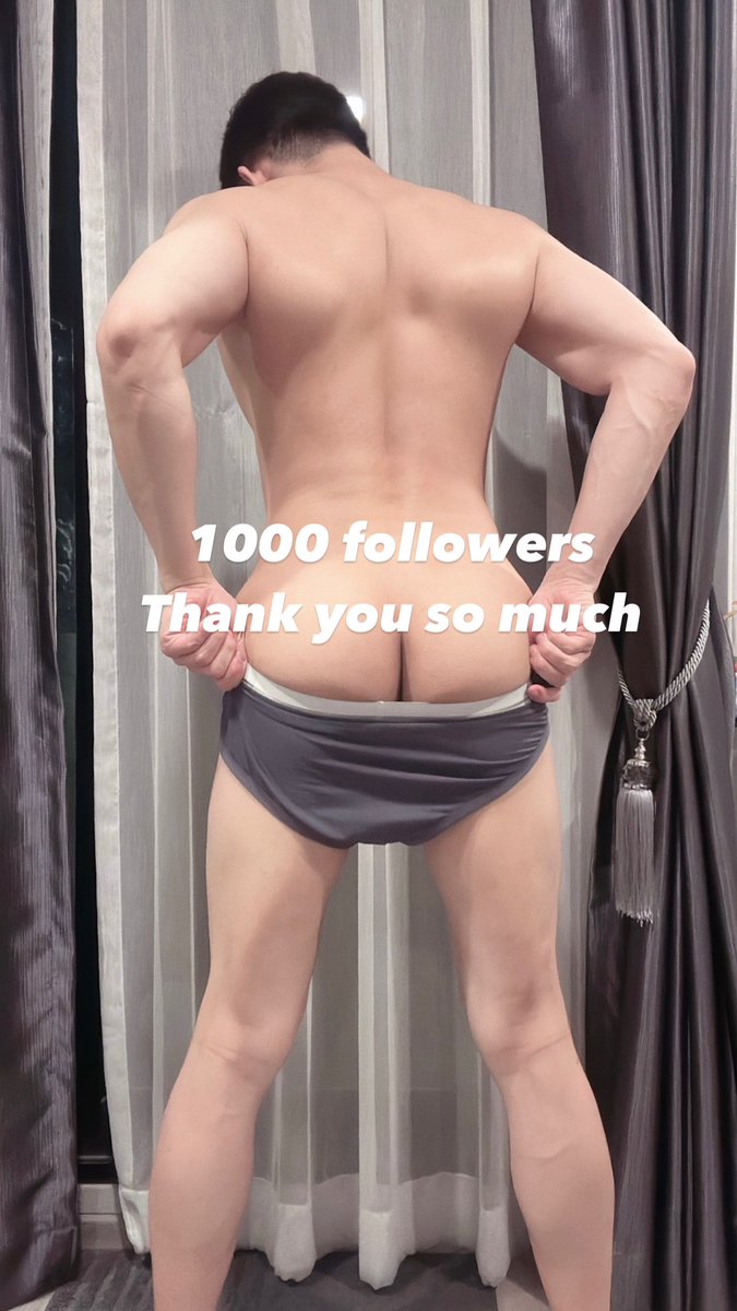 First step, first 1,000.
There’s still so much you haven’t seen.
I promise, I’m more than just a nice ass.🍑

ขอบคุณสำหรับ 1000 ผู้ติดตามครับ นี่แค่เริ่มต้น หวังว่าผมจะมีโอกาสทำให้พวกคุณได้ดูอะไรมากกว่านี้ :) 
#AshNyan