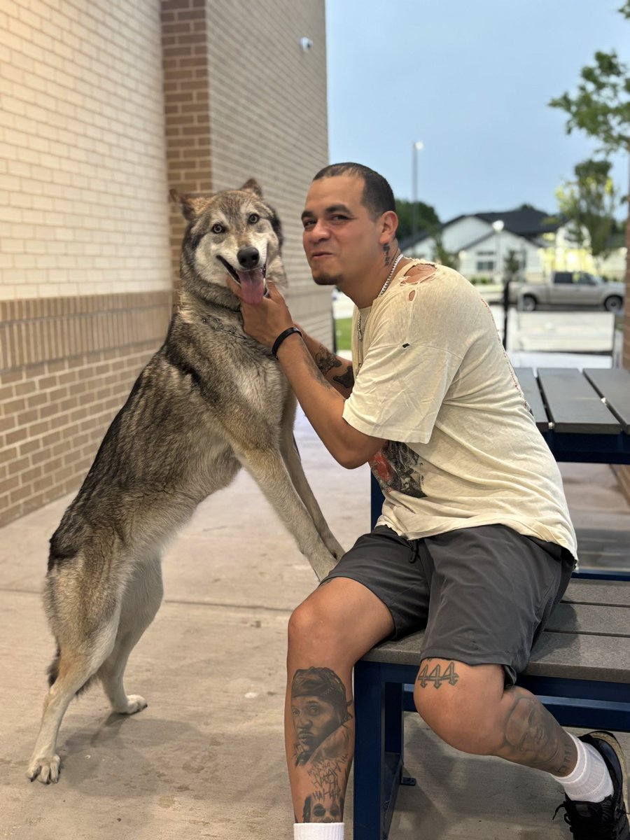 Zack Rodriguez (@txdynasty_swish) on Twitter photo 