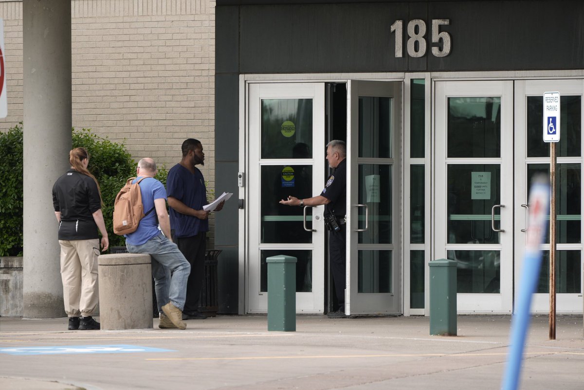 tyee23's tweet image. The Rochester Police station aka the Public Safety Building is closed temporarily until further notice but there was someone answering at the door to help answer questions