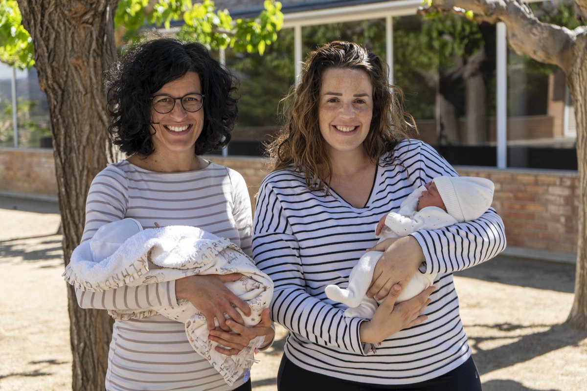 hmoradebre's tweet image. ✨🤰👶 Avui compartim amb molta il·lusió imatges que capturen instants únics i plens de vida. Moments de complicitat, de confiança i d’un camí compartit entre dones valentes, els seus nadons i l’equip que les acompanya.
❤️ Gràcies a tots els professionals que ho feu possible!