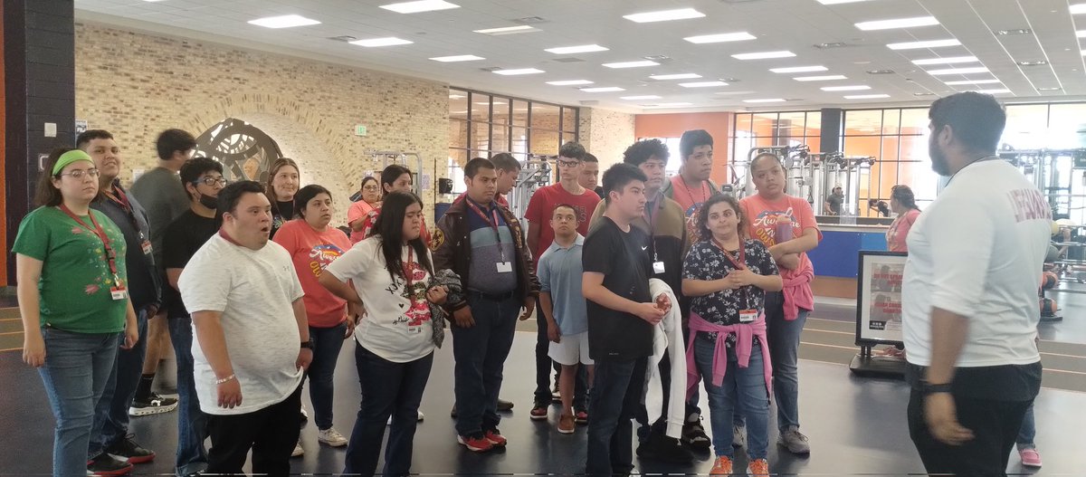 amayarms's tweet photo. Our students got the opportunity to visit the TSC campus.    
- 🦂 TSC Orientation 🦂 
@NL_AGUILERA https://t.co/VeTeYlF579