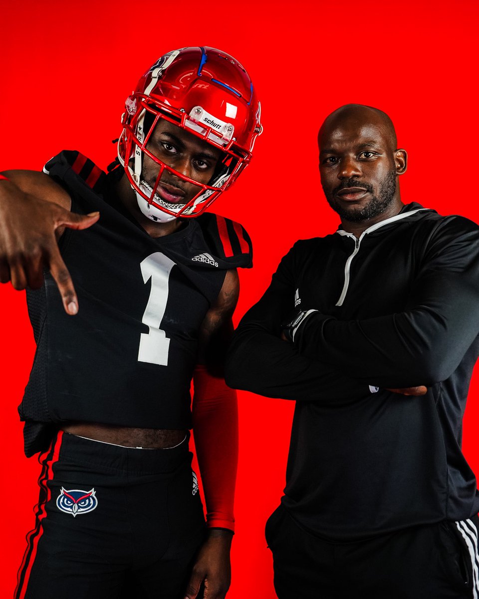 Florida Atlantic Football (@faufootball) on Twitter photo πΎππππππ ππ π·ππππ
πππ, <a href="/JaydenSweeney5/">evol.sweeney</a>
#WIP πΎππππππ ππ π·ππππ
πππ, <a href="/JaydenSweeney5/">evol.sweeney</a>
#WIP