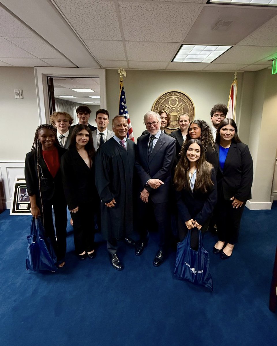Last week, we hosted Conrad &amp; Scherer’s 2025 Pathways Day! Fellows from Fort Lauderdale High toured our new office, heard from our team, then visited the federal courthouse for sessions with Judge Singhal and Magistrate Hunt. #PathwaysDay2025 #ConradScherer #LawCareers