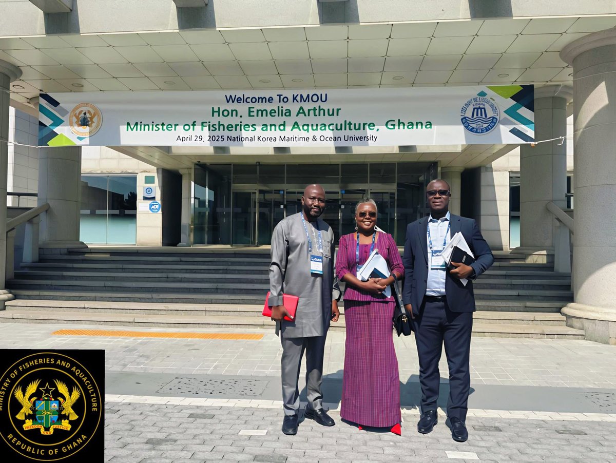 FisheriesCommHQ's tweet image. Hon. Emelia Arthur visited Korea Maritime and Ocean University for discussions on maritime innovation, education, and collaboration—strengthening Ghana-Korea ties in ocean governance.
#KMOU #MaritimeDevelopment #GhanaKoreaPartnership #BlueEconomy