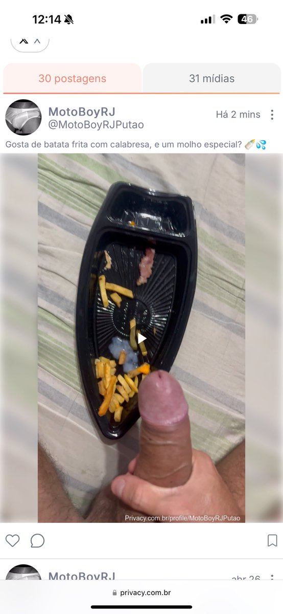 Vai uma batatinha aí com calabresa e molho especial? Já disponível la no privacy.
Privacy.com.br/@motoboyrjputao