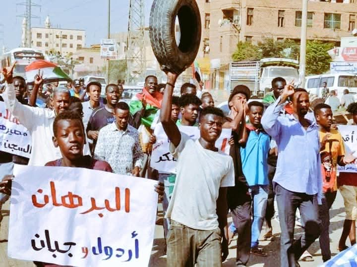 Eltoummoneim's tweet image. المجد 👇🏾

#المجد_للساتك