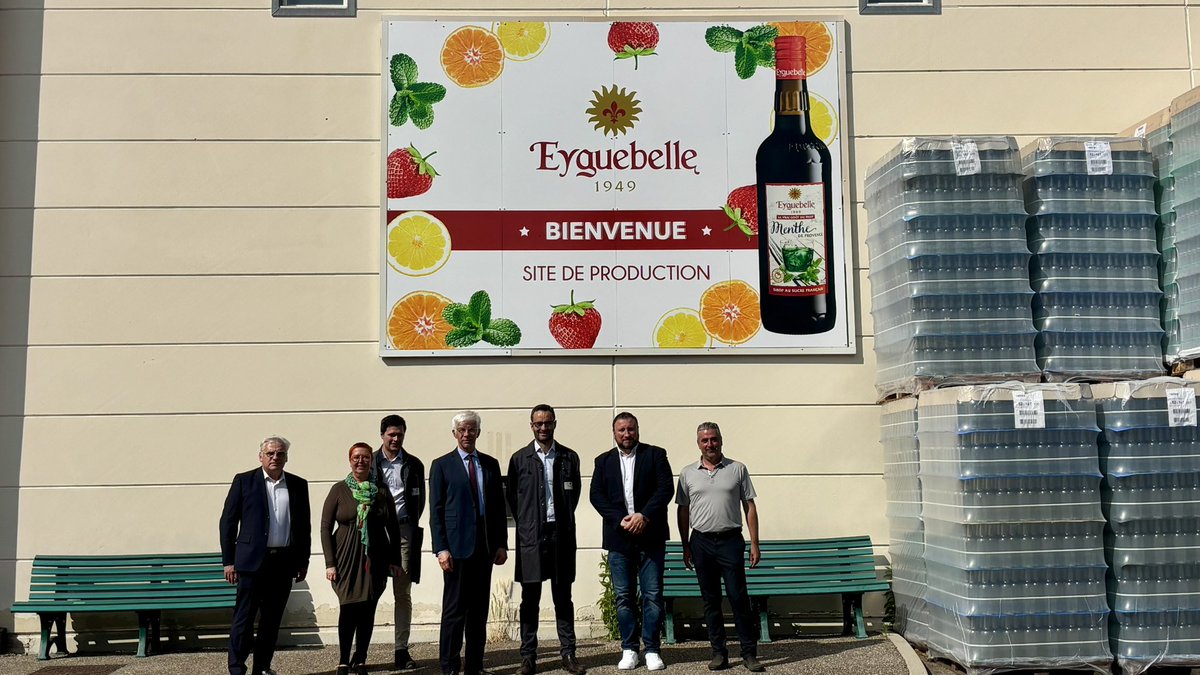 Image de Préfet de la Drôme - #SurLeTerrain | À la rencontre du savoir-faire drômois 🍓🍒🍋🫐
☀️ Thierry Devimeux, préfet de la