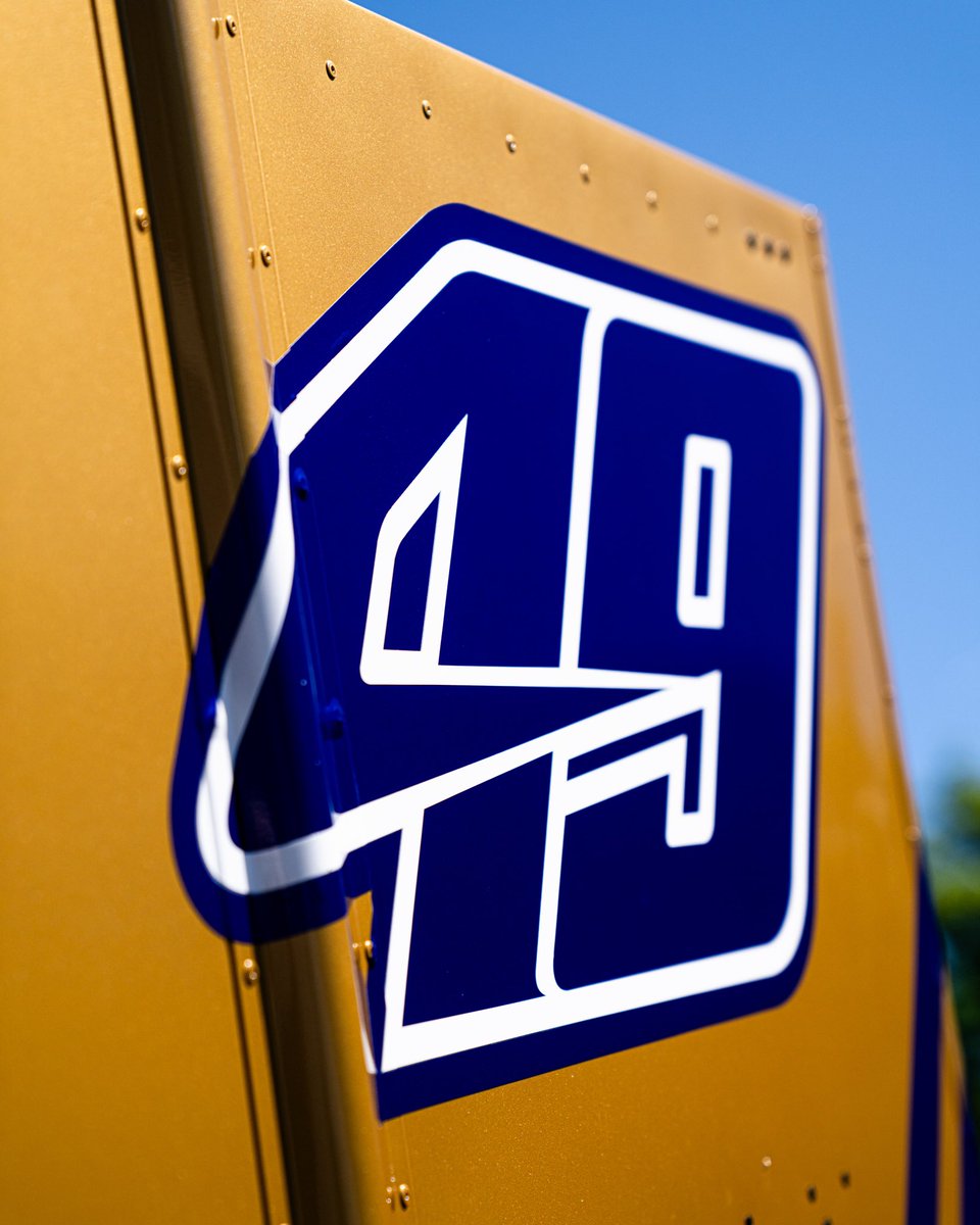Kasey Kahne Racing (@kkrdirt) on Twitter photo Celebrating 100 Years of <a href="/theNAPAnetwork/">The NAPA Network</a> with an all GOLD car!! The new look will roll out this weekend with @highlimitracing down @txmotorspeedway !! ๐คฉ #KKR #NapaNow #HundredYears #NapaRacing #NapaNetwork Celebrating 100 Years of <a href="/theNAPAnetwork/">The NAPA Network</a> with an all GOLD car!! The new look will roll out this weekend with @highlimitracing down @txmotorspeedway !! ๐คฉ #KKR #NapaNow #HundredYears #NapaRacing #NapaNetwork