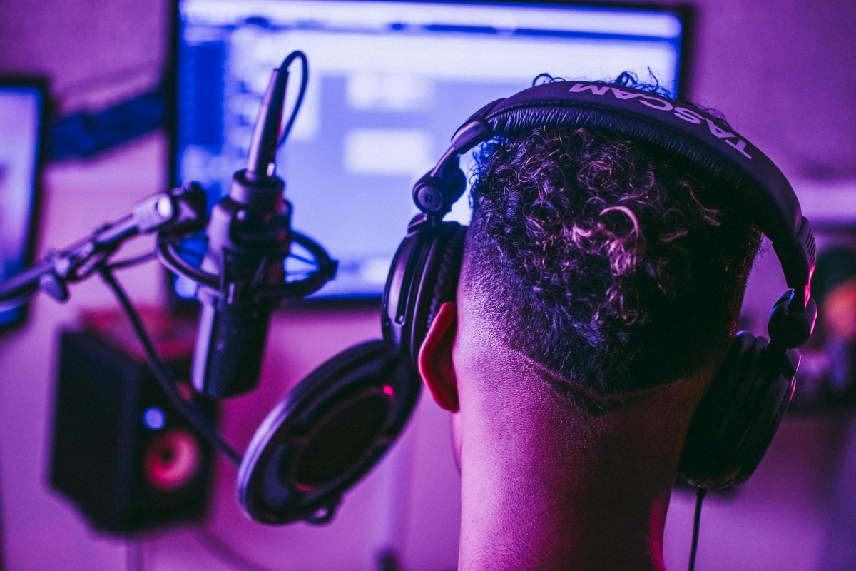 realkingsed's tweet photo. Record in a professional space where youโre treated like an artist โ not just a customer. Thatโs Sonawav Studios.
๐๏ธ https://t.co/55hU2mPOY9
#GhanaianMusicIndustry #AccraTalents #StudioTimeGH https://t.co/5fKOiQvKGZ