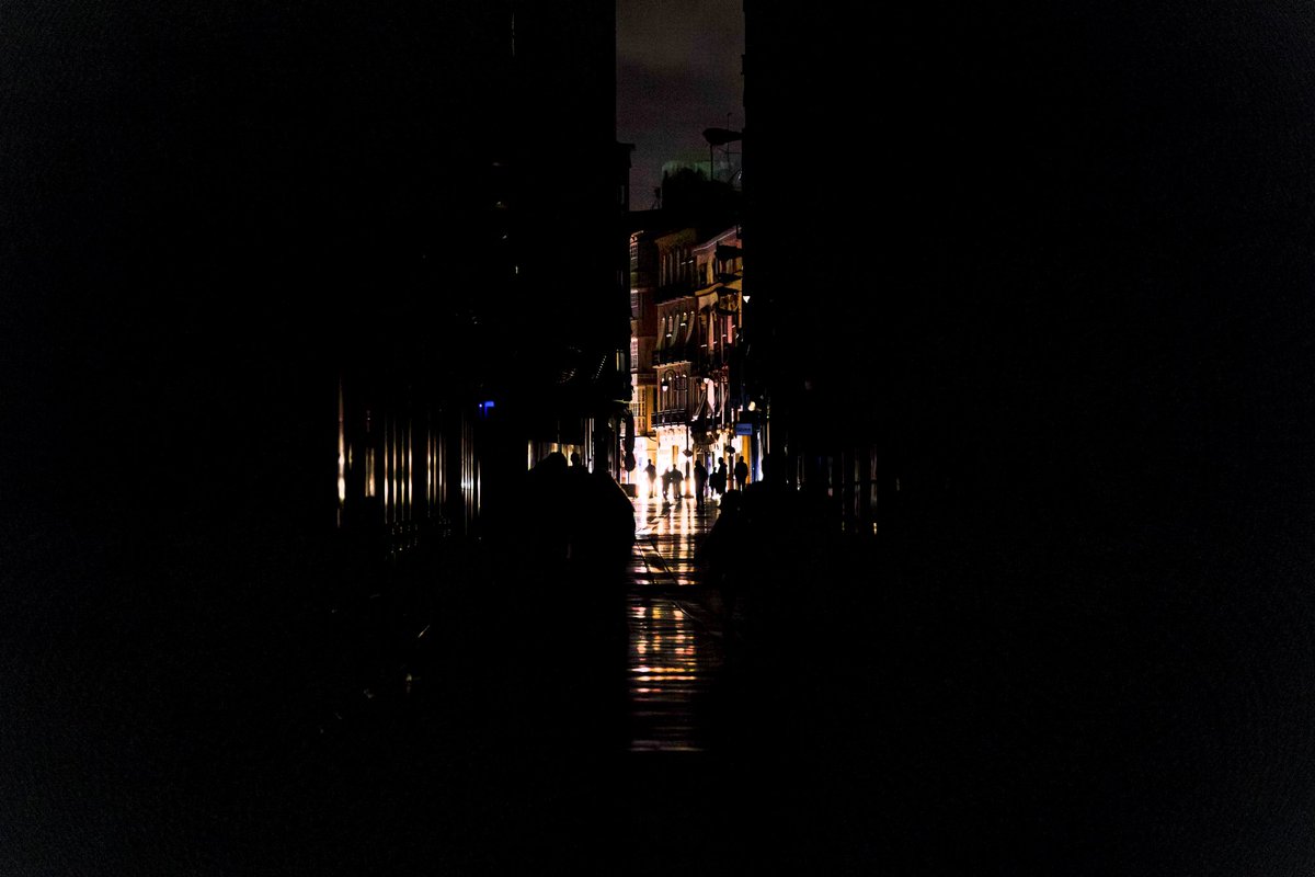 El gran apagón en #cartagena 
22:10 de la noche