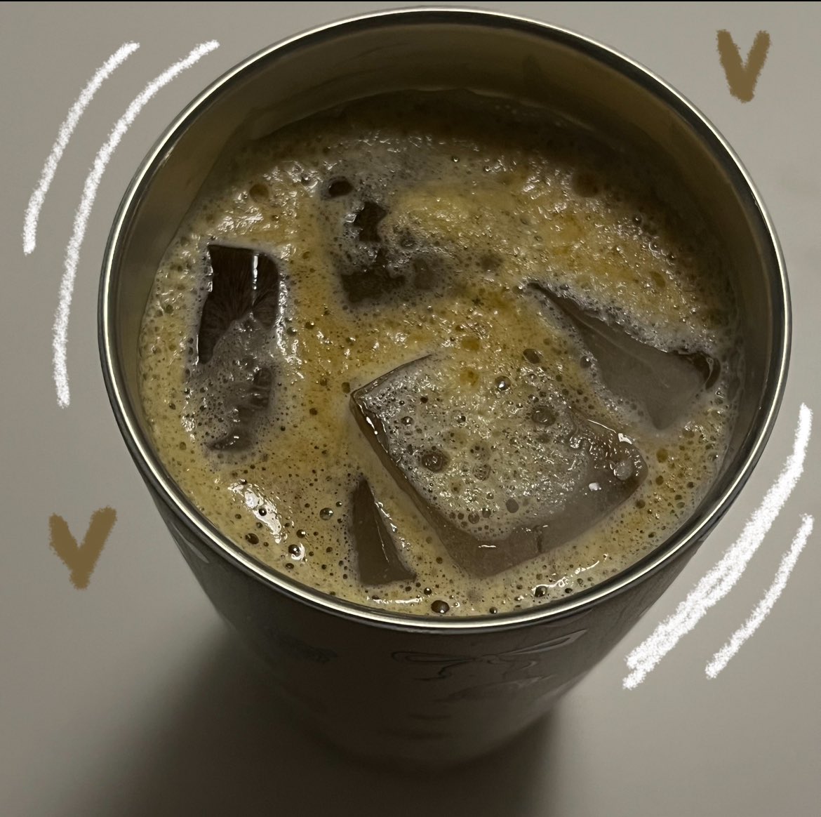 Dookoou's tweet image. Iced Latte &amp;amp; Favourite Book 🤎📖