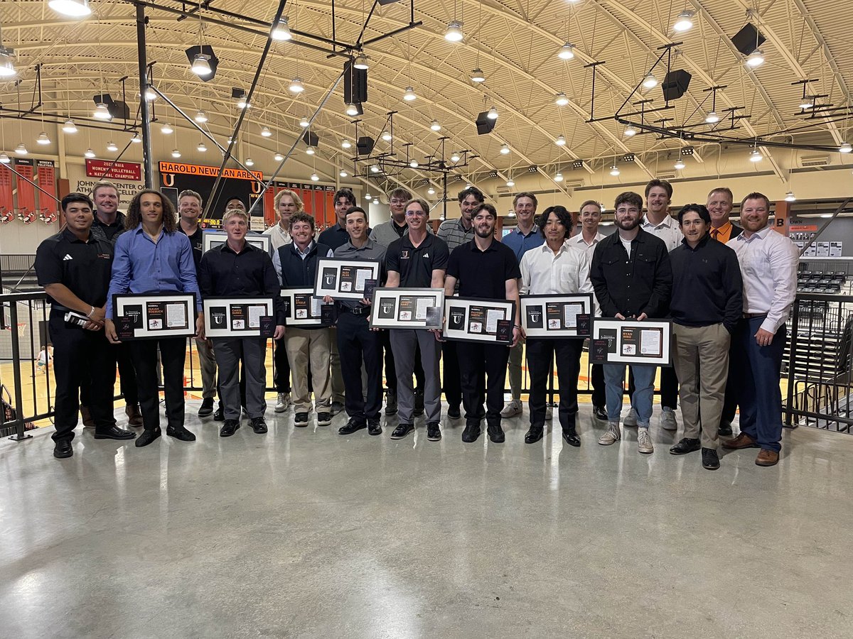 Big thanks to our seniors for their dedication and passion! We loved celebrating them at tonight’s athletic banquet. And the excitement doesn’t stop there... the Jimmies are gearing up to take on Mayville State in the conference tournament at Dickinson State on Thursday! #HONJIMS