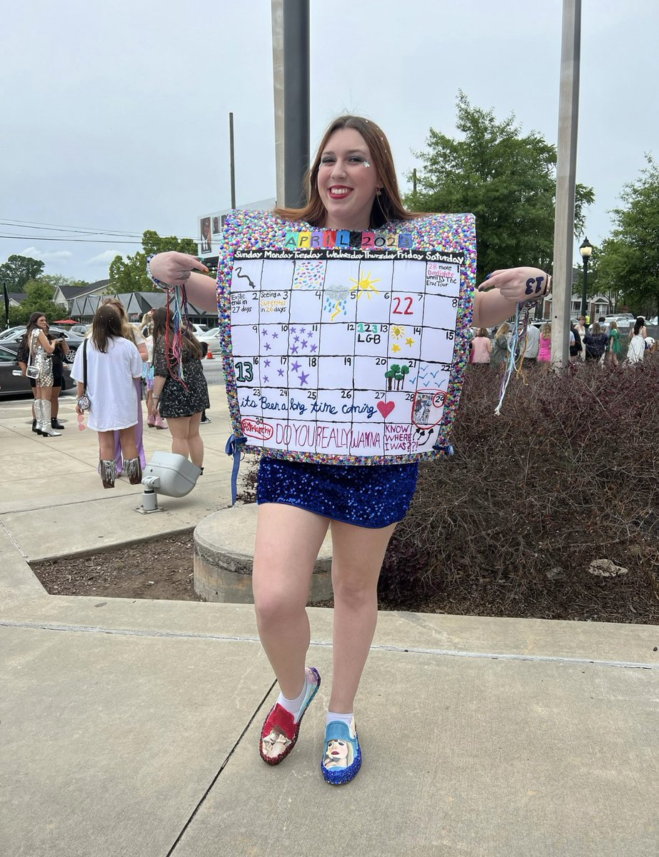 swiftiesings's tweet photo. @taylornation13 I’m reminiscing on the fact that it’s already been two years since the eras tour 🥹🥹 #HighInfidelity https://t.co/rsRSFoSj3h