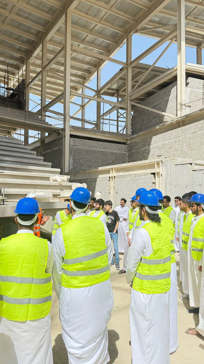 النادي الطلابي لكلية العمارة والتخطيط tweet media