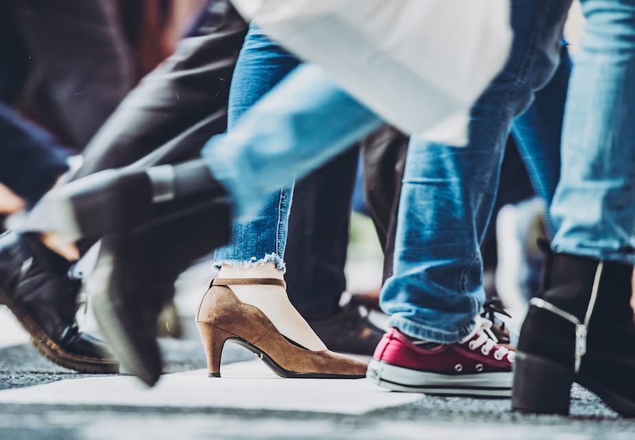 Groot onderzoek: Dit is hoeveel stappen je per dag zou moeten lopen om je risico op kanker te verlagen: info-over-kanker.nl/news/groot-ond…