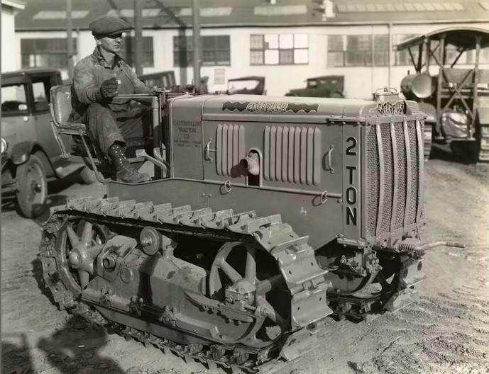 inREPco's tweet photo. Shining a Light on a Century of Manufacturing...🍾👏

https://t.co/qZAVYaL8dm

#manufacturing #ManufacturingExcellence #manufacturer #IndustryLeaders #CEO https://t.co/ibPTl3qdwR