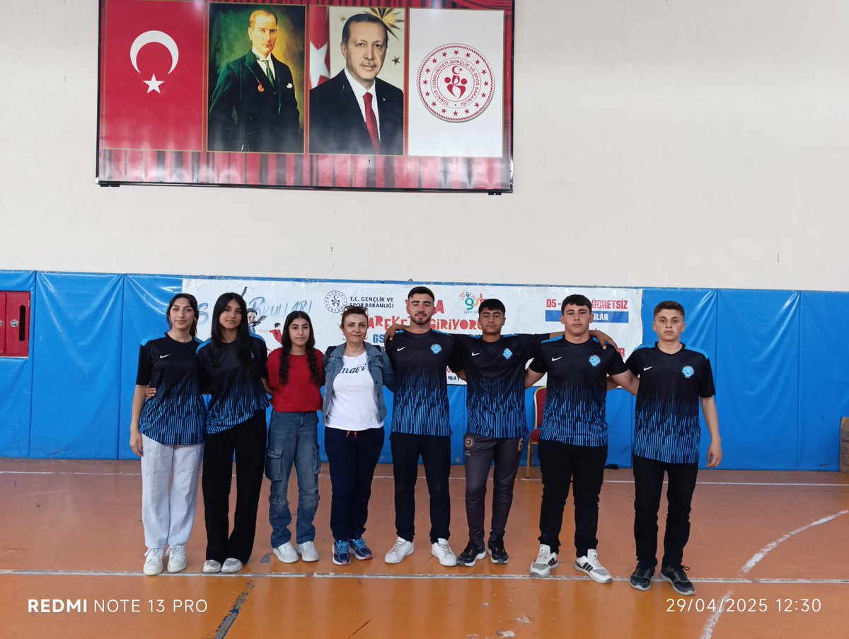 Okullar arası Dart müsabakalarında okulumuz Bismil Atatürk Anadolu Lisesi Kızlar takımı İlçe 3.'sü, Erkekler takımı da İlçe 2.'si olmuştur.Tebrikler 👏👏👏 
<a href="/bismilmem/">Bismil İlçe Milli Eğitim Müdürlüğü</a> <a href="/Diyarbakirmem/">Diyarbakır İl Millî Eğitim Müdürlüğü</a> <a href="/dogan_azz/">Abdulaziz Doğan</a> <a href="/akaraceylan2021/">Abdullah KARACEYLAN</a> <a href="/Murat4Kucukali/">Murat Küçükali</a>
