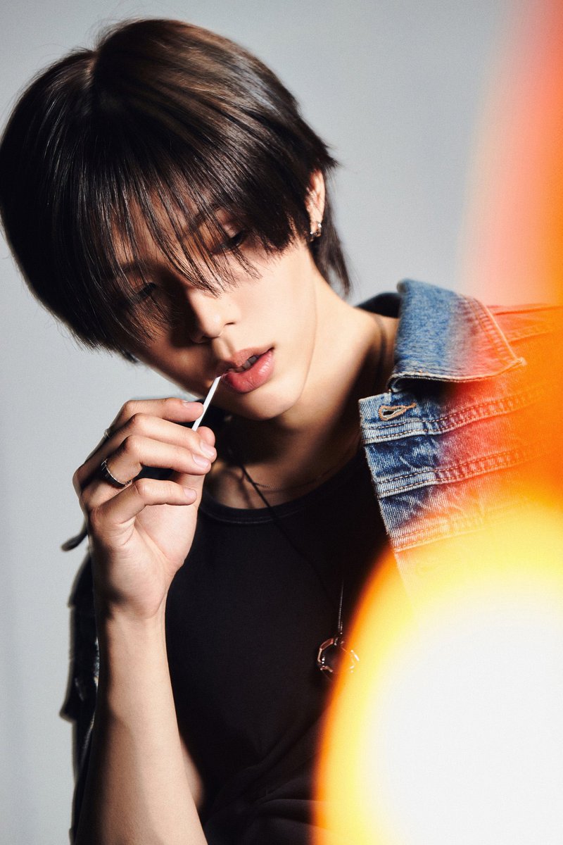 tarosfile's tweet photo. OSAKI SHOTARO??? 😭 https://t.co/0wZdgbO22F