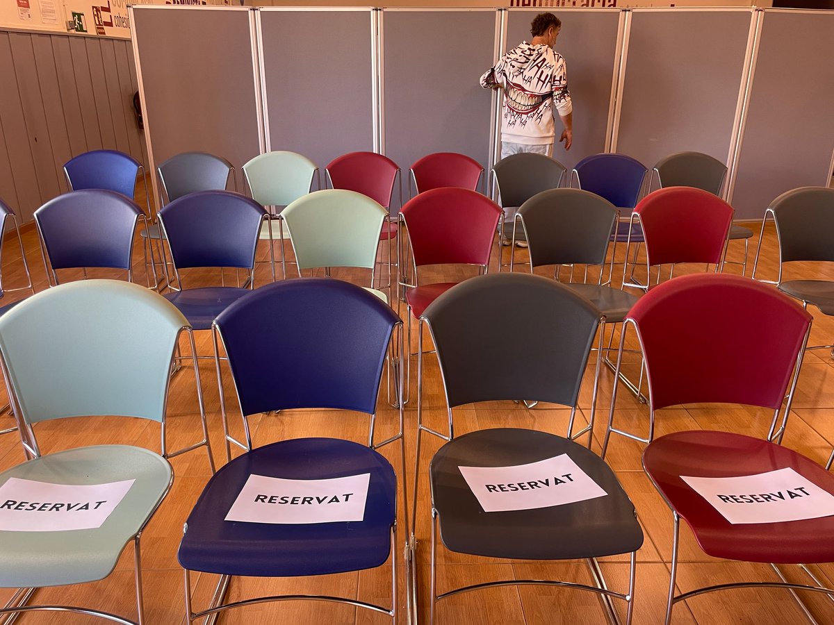 ccooedullobrega's tweet image. A punt de començar la 4 ª edició del concurs literari de CCOO al Bllapag.Acostar la lectura i l'escriptura als infants i adolescents és l'eina per aprendre a gaudir de la cultura i escriptura 
Moltes gràcies a tots els centres participants.
Quins nervis! #concurs #ccoo #bllapag