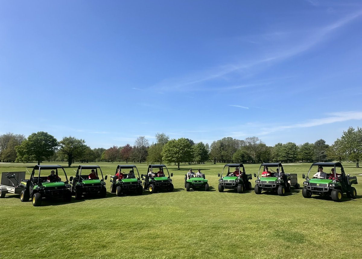 JacobShellis's tweet image. Great morning installing 7 John Deere HPX Gators and a TE Gator to the @ForestOfArden1 

This marks the fifth Gator renewal with the club — a true testament to the trust they place in Farol Ltd and the reliability of the John Deere brand.

A big thank you to Rob Rowson and the…