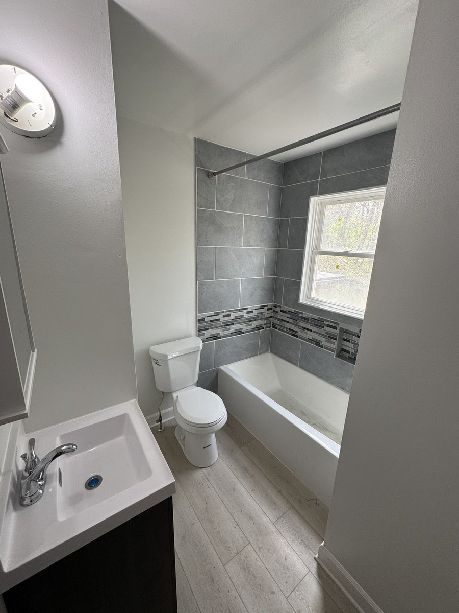 Love seeing my home come together 🤧