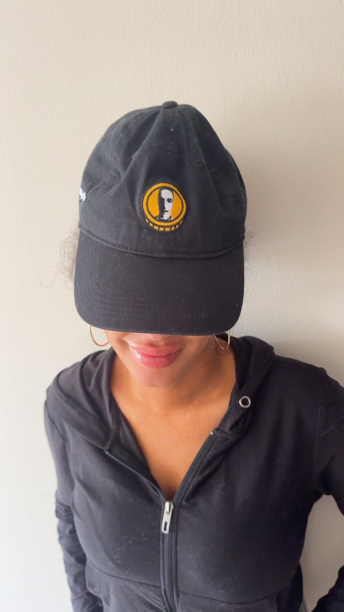 Founder and CMO <a href="/jpegned/">ned</a> modeling the new Harrddyflip cap 

Like &amp; RT for your chance to win one 👀