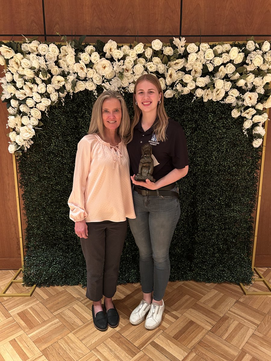 SIU Aviation student Sarah Michalak was incredibly pleased to be awarded at last week's 2nd Annual Students of Distinction Awards. Sarah was awarded the Outstanding Service and Leadership Award for her executive board leadership in the SIU AAAE, AHP, and ALPA ACE chapters!