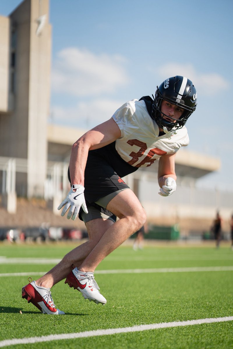 Carson Van Dinter tweet media