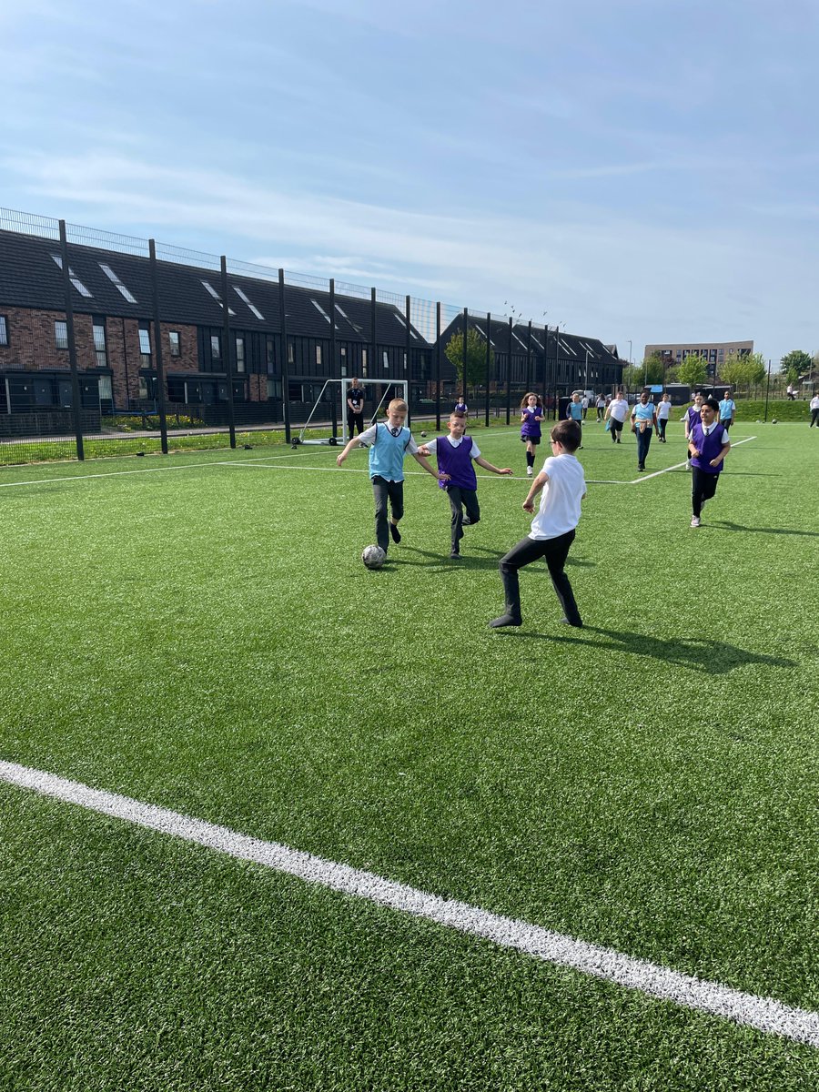 Another fantastic day of ‘Talking Football’ as the P6s at <a href="/RiverbankPri/">Riverbank Primary</a>  worked on football commentary in the classroom with Alan &amp; Jack and played lots of football outside in the sun! ☀️

Interviews and press conferences up next week in Session 3!

🎙️⚽️