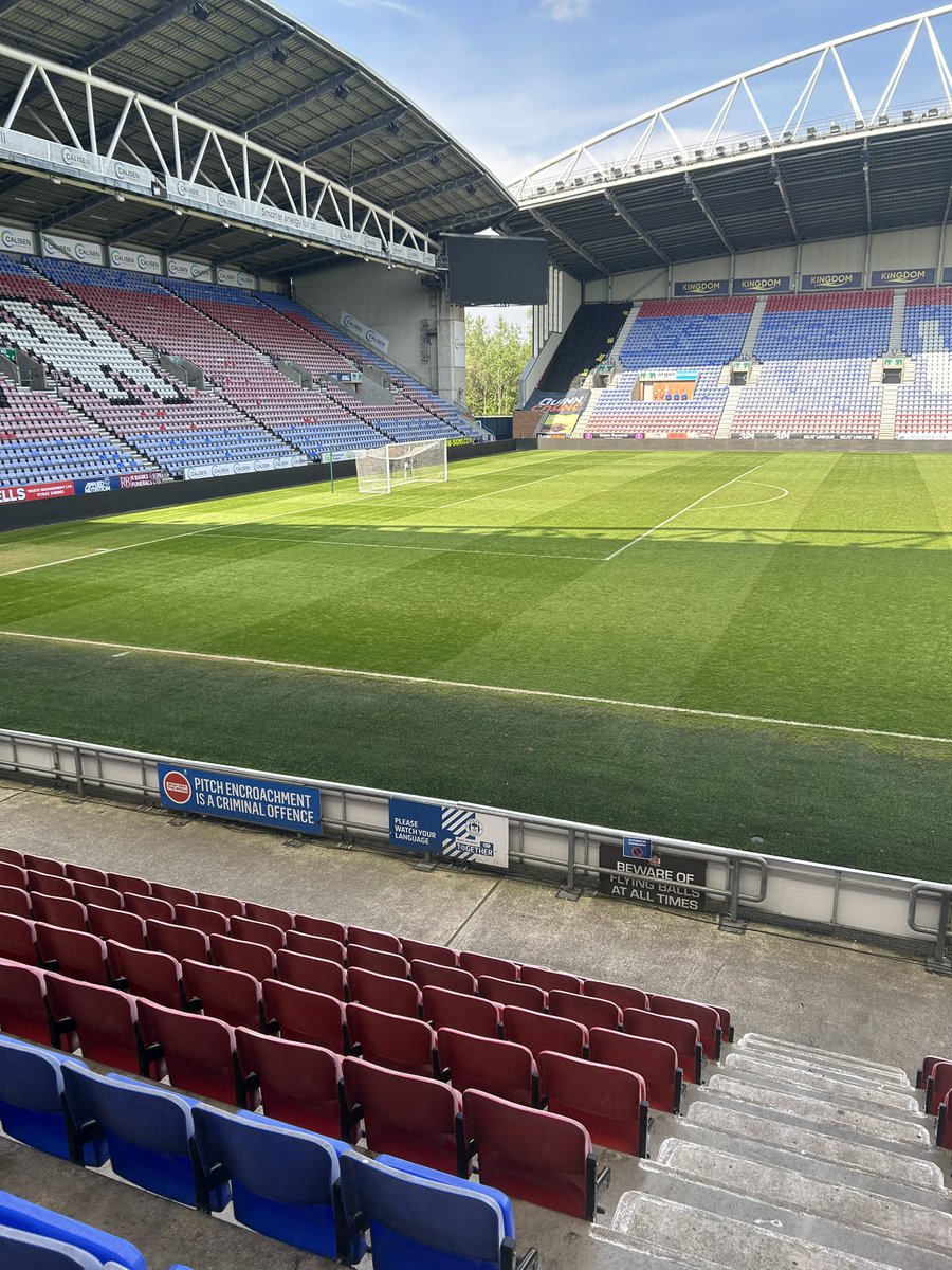 MLS Groundhoppers (@ggroundhoppers) on Twitter photo Game 18 of 2025:
29/04/25 - 13:00
<a href="/LaticsOfficial/">Wigan Athletic</a> (U21’s) 1-2 <a href="/MillwallFC/">Millwall FC</a> (U21’s)
📍Brick Community Stadium
🏆Professional Development League
💷FREE
A fiesty game ended with Millwall winning after going behind 1-0. Good standard of play from both sides. Game 18 of 2025:
29/04/25 - 13:00
<a href="/LaticsOfficial/">Wigan Athletic</a> (U21’s) 1-2 <a href="/MillwallFC/">Millwall FC</a> (U21’s)
📍Brick Community Stadium
🏆Professional Development League
💷FREE
A fiesty game ended with Millwall winning after going behind 1-0. Good standard of play from both sides.