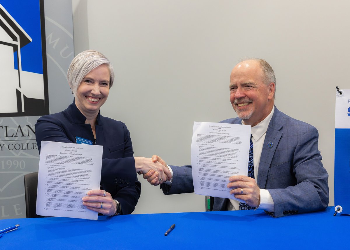 Heartland Community College (@heartland_cc) on Twitter photo Heartland Community College and <a href="/MillikinU/">Millikin University</a> have signed an articulation agreement ✍️ which guarantees admission to Millikin for #HeartlandHawks who complete certain degrees. heartland.edu/news/2025/4.20… Heartland Community College and <a href="/MillikinU/">Millikin University</a> have signed an articulation agreement ✍️ which guarantees admission to Millikin for #HeartlandHawks who complete certain degrees. heartland.edu/news/2025/4.20…