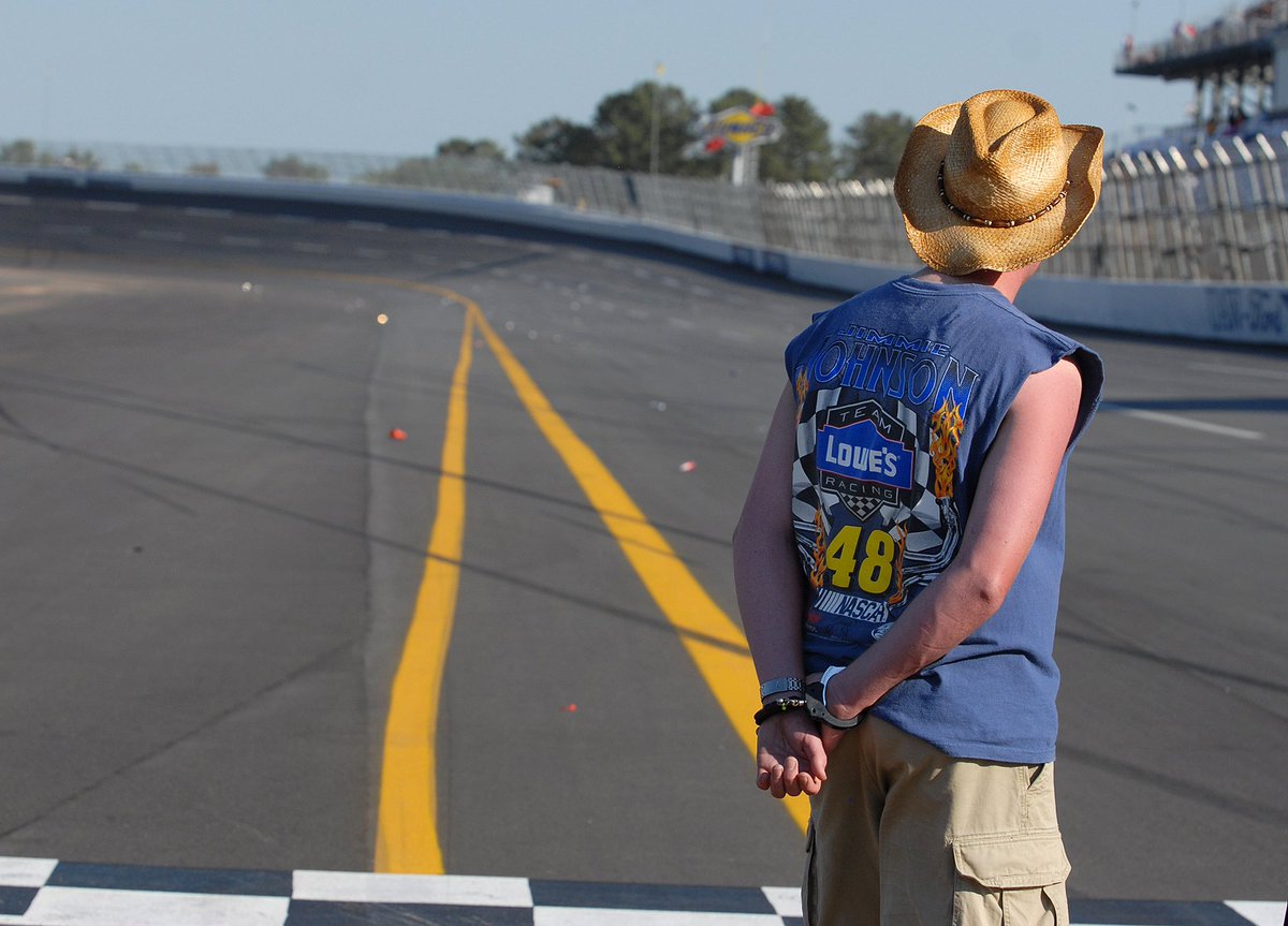 Mark J. Rebilas (@rebilasphoto) on Twitter photo 18 years ago today Jeff Gordon won his 77th #NASCAR Cup race to pass Dale Sr on the all time wins list. Some fans were upset by this and showered the track with beer cans. Dega in the early 2000’s was an experience!
📸 <a href="/rebilasphoto/">Mark J. Rebilas</a> 18 years ago today Jeff Gordon won his 77th #NASCAR Cup race to pass Dale Sr on the all time wins list. Some fans were upset by this and showered the track with beer cans. Dega in the early 2000’s was an experience!
📸 <a href="/rebilasphoto/">Mark J. Rebilas</a>
