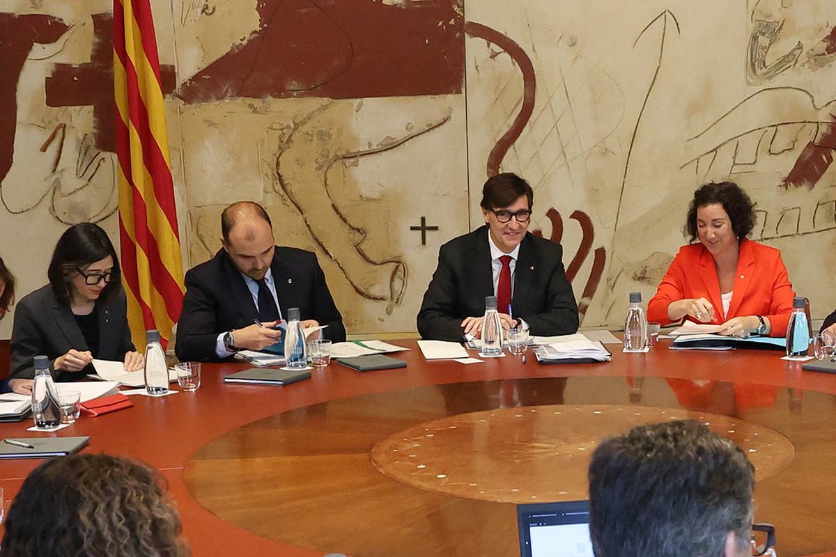 🚫 El Govern catalán aplaza la entrada en vigor de la nueva tasa turística prevista para mañana 1 de mayo. El sector reclamaba más diálogo y tiempo para aplicar el incremento. #tasaturística #Cataluña
📷 Ruben Moreno <a href="/gencat/">Generalitat de Catalunya</a>

👉 comunicatur.info/es/aplazada-la…