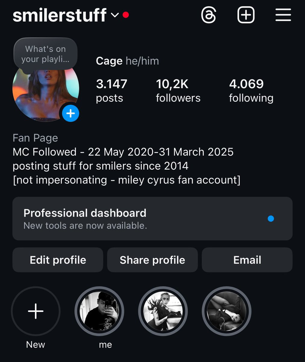 smiler_stuff's tweet photo. @MileyCyrusBz when she re-follows the fans back don’t forget me MC 🥹 https://t.co/fcyyM7KJH3