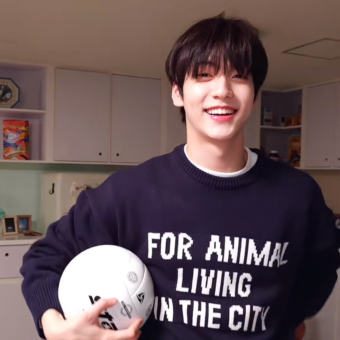 soobcifer's tweet photo. this clip was so https://t.co/YAzXpmQwfh