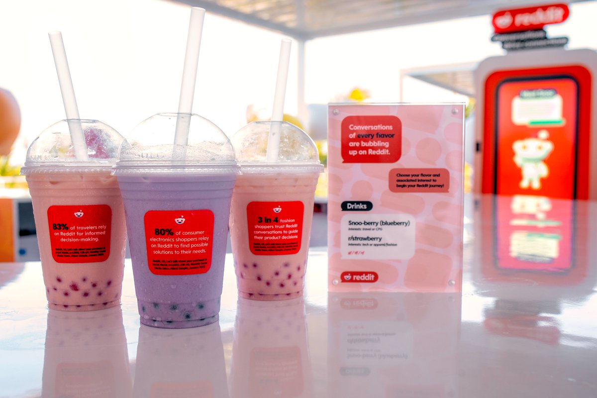 RedditforBiz's tweet image. Experience a different conversation at #POSSIBLE2025🌴. Visit Reddit HQ, create your Snoo avatar, and learn how real conversations drive real decisions. 
📍 Expo Terrace, Booth #500
🗓️ April 29–30 | 8 AM–5 PM
Stop by—no meeting needed. #RedditatPossible