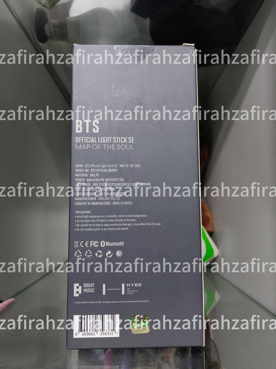 zafiraheny's tweet photo. WTS Lightstck BTS Official Ver Special Edition (unsealed)
Kondisi LS masih bagus banget, dan ga pernah dipake, baru dibuka doang
Kelengkapan:
- Box
- Strap LS
-dustbag
- Barcode weverse (blm discan)
- PC (Sealed)
#BTS #HOS_TOUR_Jakarta  #Lightstickbts #armybomb #juallightstick https://t.co/THIzK57u4P