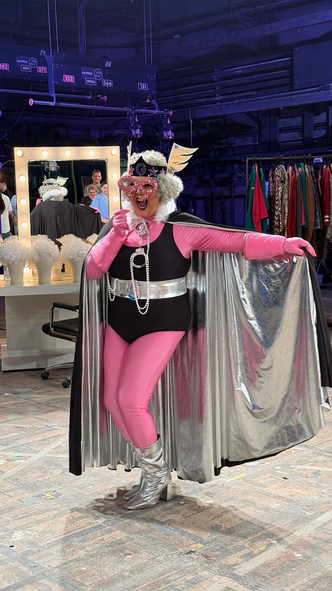 Feliz demais de fazer parte dessa história! Se você não viu, vai no <a href="/globoplay/">globoplay</a> #globo60anos #Globo60 #humor #capitãogay #josoares #videoshowespecial60anos