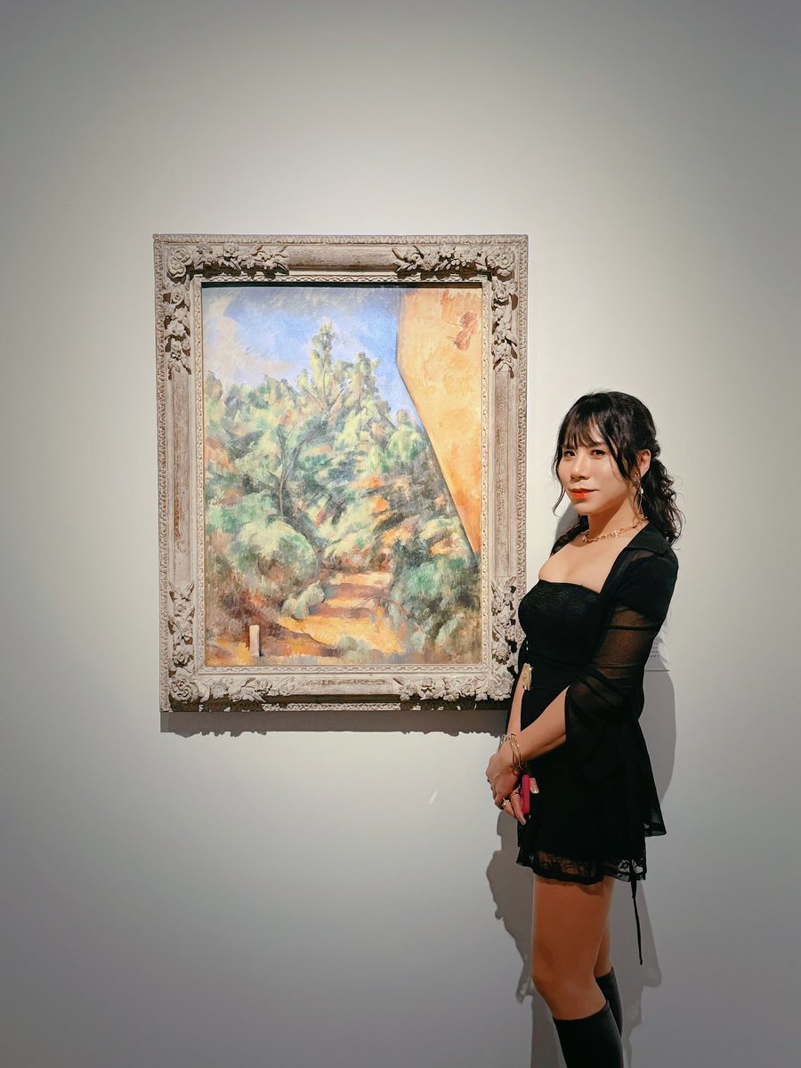 jinnybabybaby's tweet image. 扮睇畫… pretending to know Art. He is a real pioneer 😎💃🏻

#paulcézanne